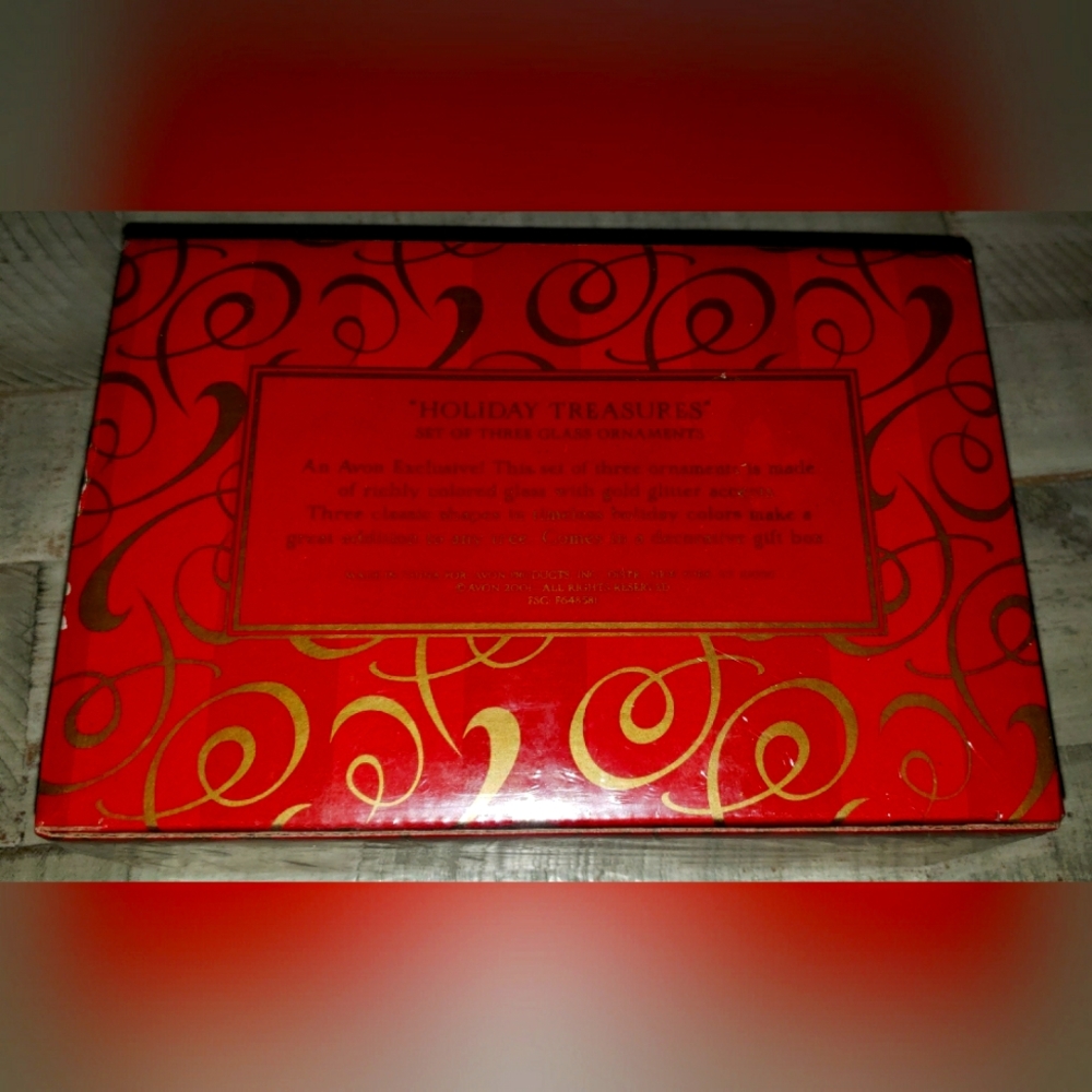 Avon 2001 Holiday Colored Glass w/Gold Glitter Ornaments
